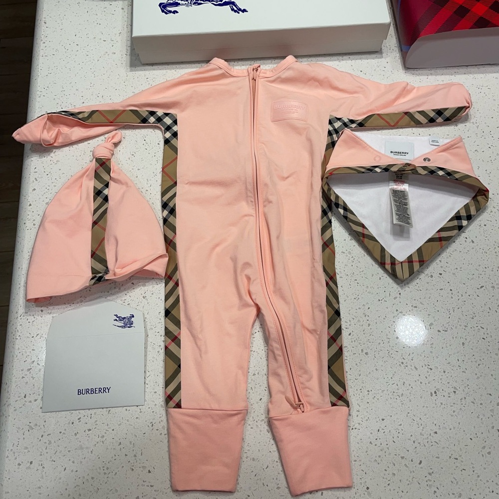 Burberry Soft Pink Baby Footie Set with Check Trim New with Tags and Receipt
